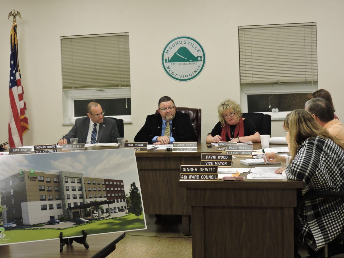 Mayor Two Hotels, Bank Coming to Moundsville News, Sports, Jobs